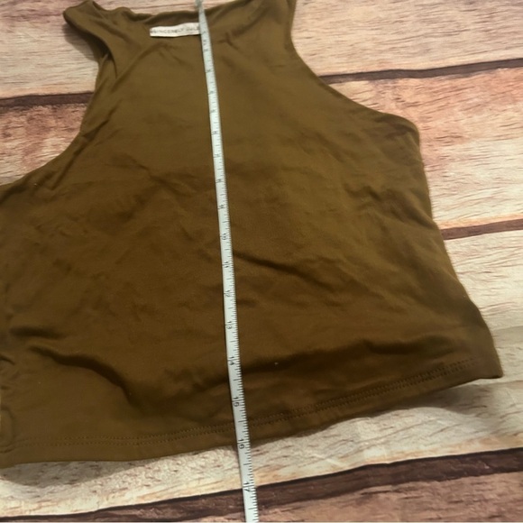 Women’s Sincerely Jules Crop Racerback Tank Too Size Medium in Brown - Picture 6 of 6